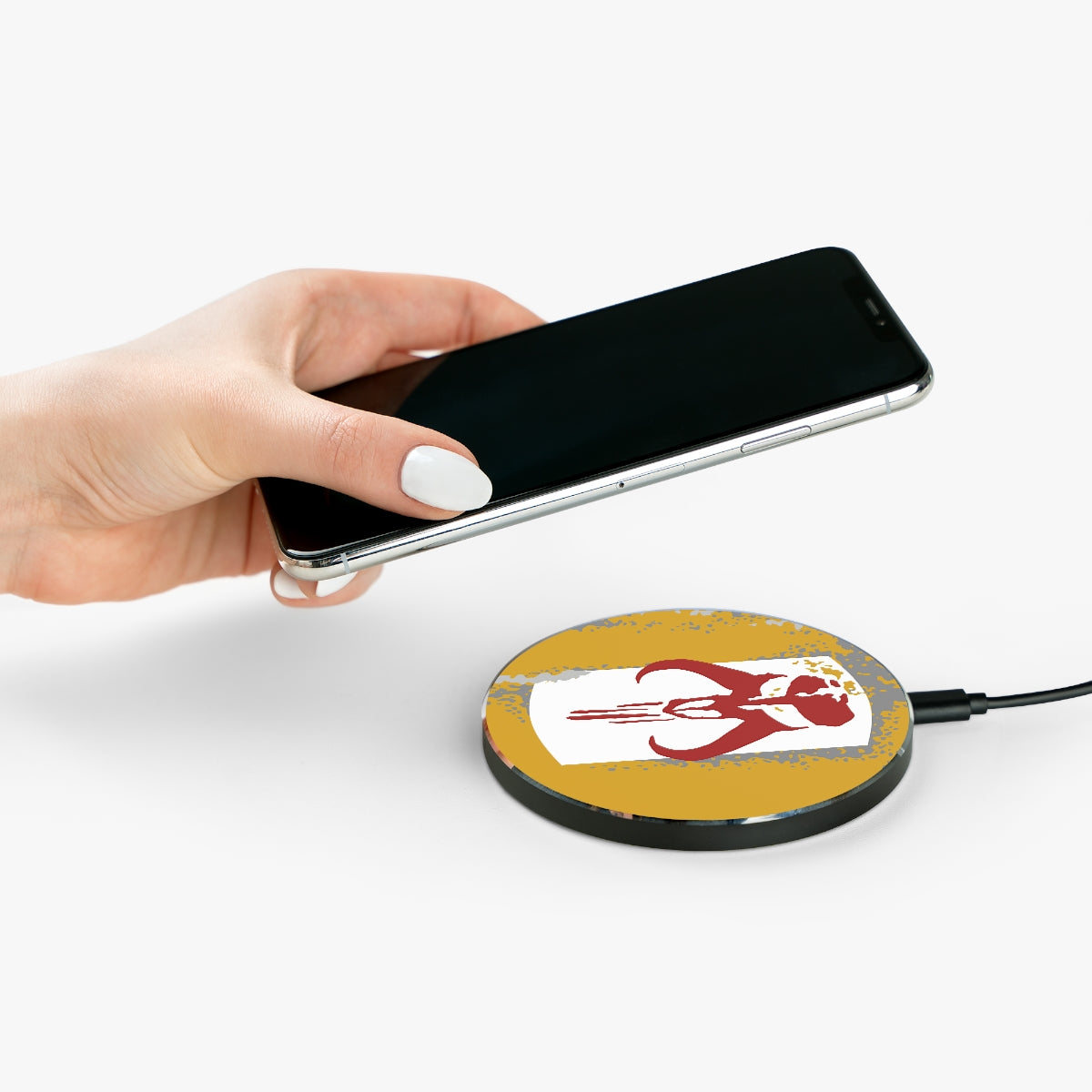 Bounty Hunter - Armor Wireless Charger