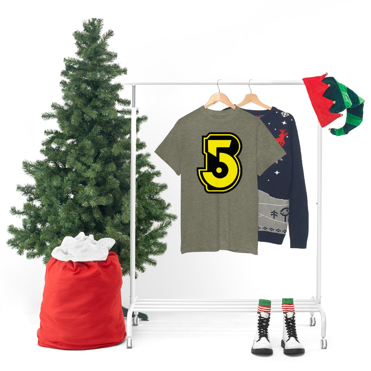 B5 Tee
