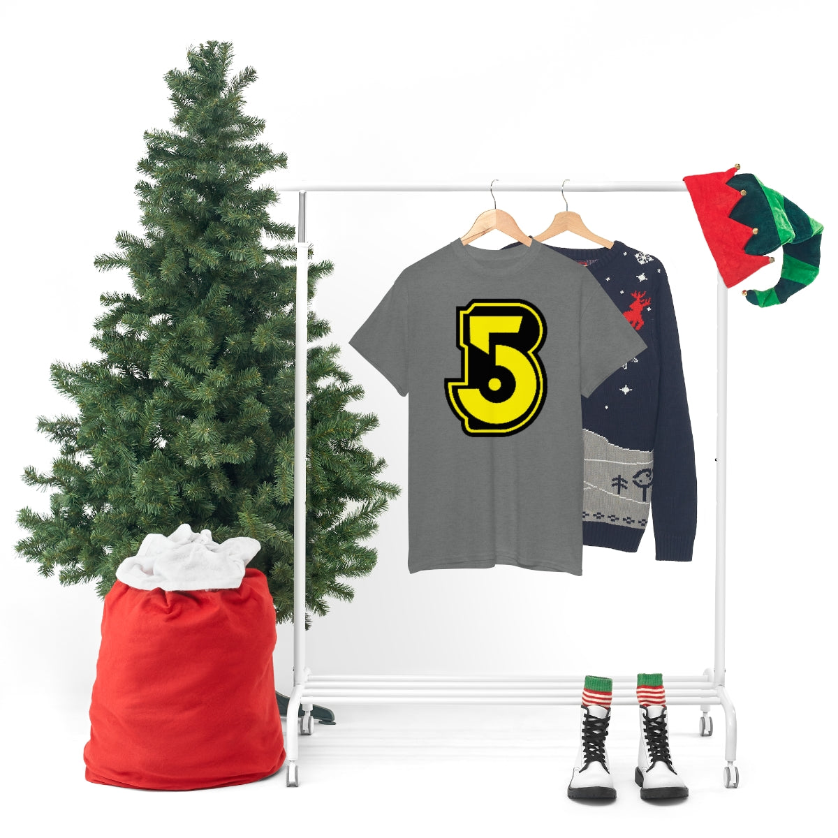 B5 Tee