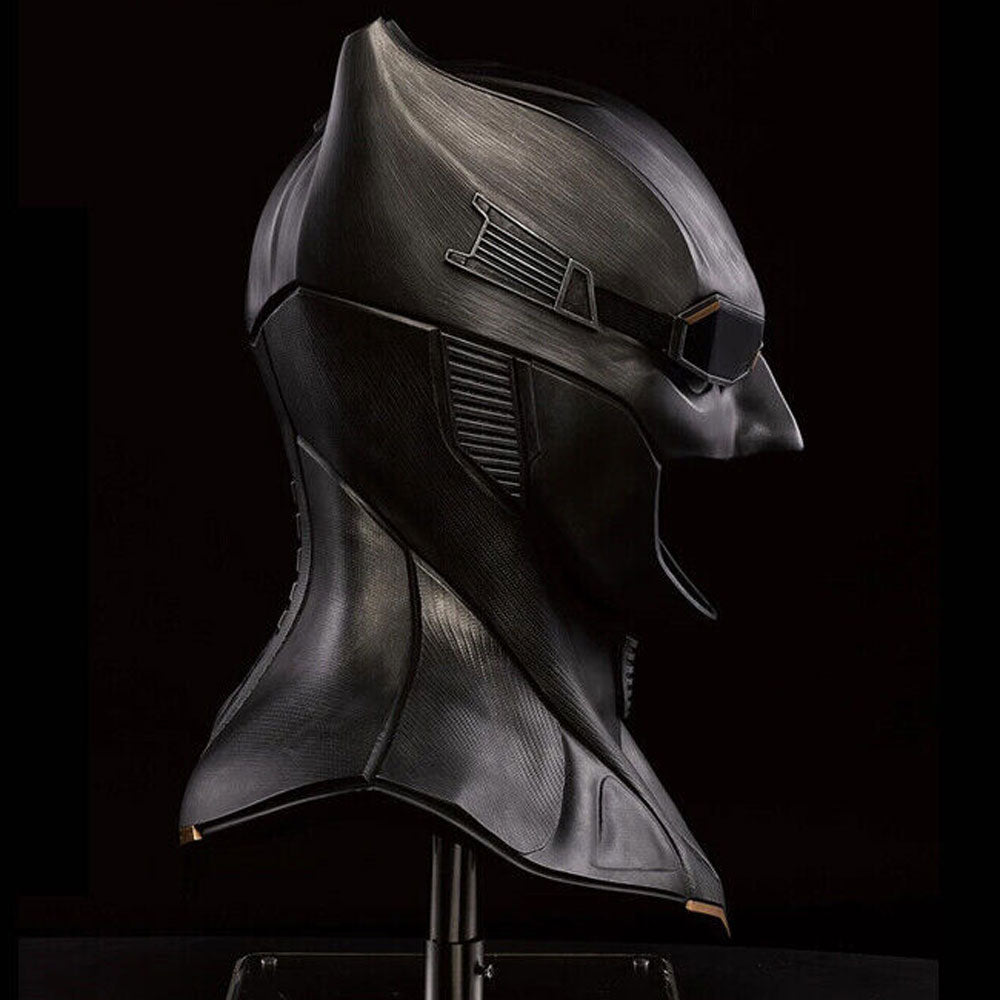 1:1 Justice League Wearable Batman Cowl